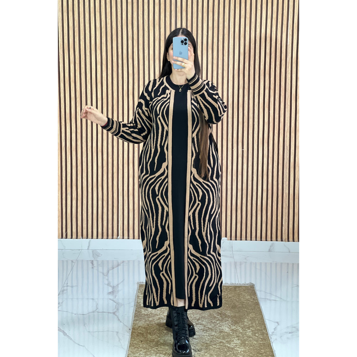 Ensemble 2 Pièces Noir Robe et cape
